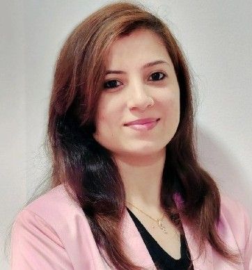 Dr Dia Advani